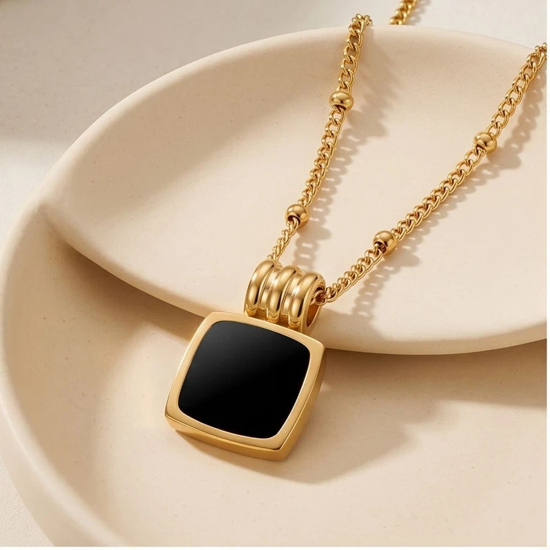Midnight Chic Necklace Midnight Chic Necklace product photo